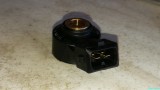 Das hier ist der BOSCH Sensor mit der Teilenummer: 0 261 231 188. Es ist aber nicht der einzige, der kompatibel ist.